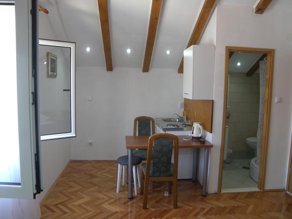 Apartman Kristina Primošten Exterior foto